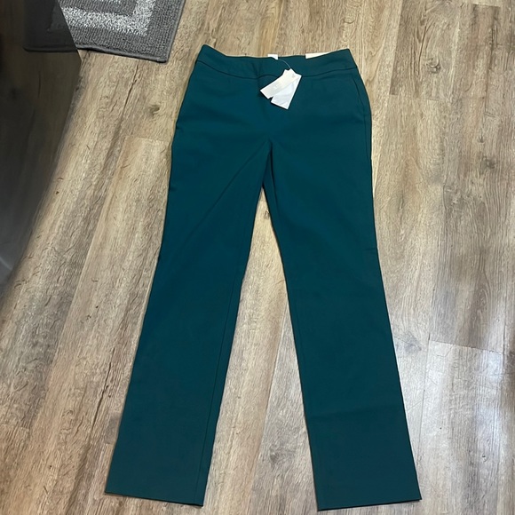 🔥HOT  Chico’s So Slimming Pants Chico’s Size 0 US Size 4 NWT   $89 - Picture 1 of 4